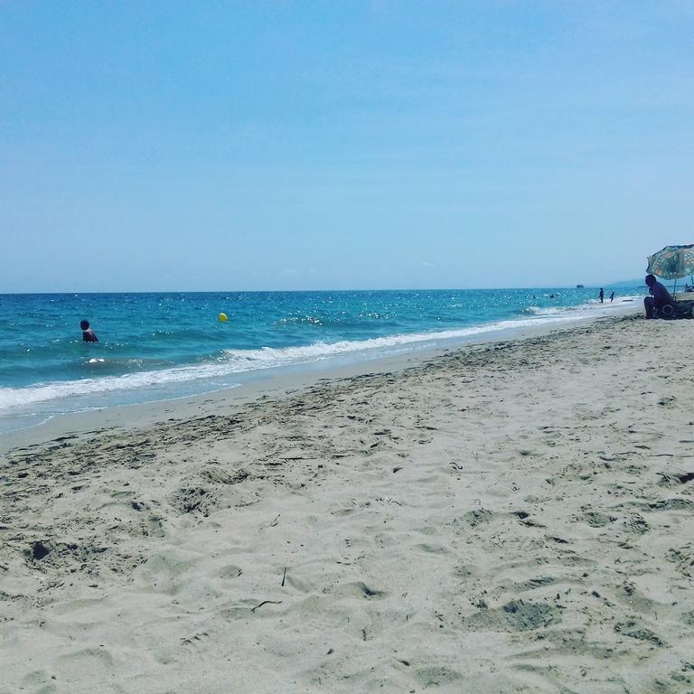 Holiday Beach Кембрилс Екстериор снимка